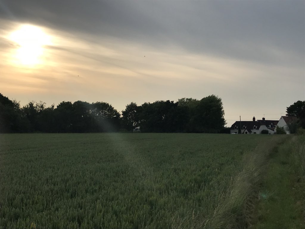 Had a wonderful evening rambling through the Essex countryside with @GreatDunmowRT and @Area33RT followed by a fantastic social in Lindsell. #3peakspractice #Lovelyweatherforit #gdrt #essexramble #domore #standup #roundtable #bbqandballgames
