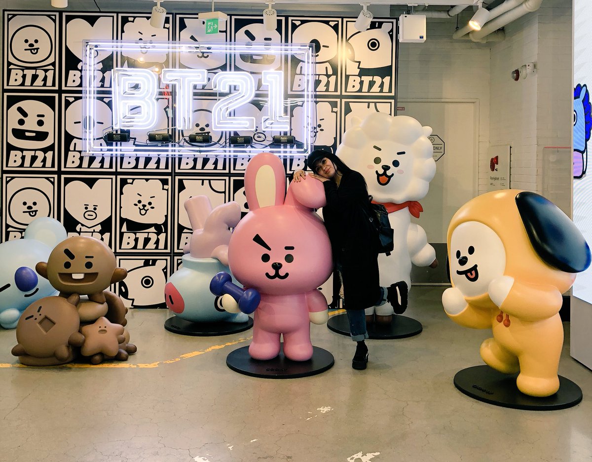 jdineao's tweet photo. #BT21 #ChiCook (#Chimmy + #Cooky) feels. #Jikook ~~♡
#BTS #JIMIN #JUNGKOOK
#TB #LineFriends cafe and store #LINEFRIENDSxBTS #Itaewon #Seoul #SouthKorea🇰🇷 https://t.co/8uiCwjc0Co