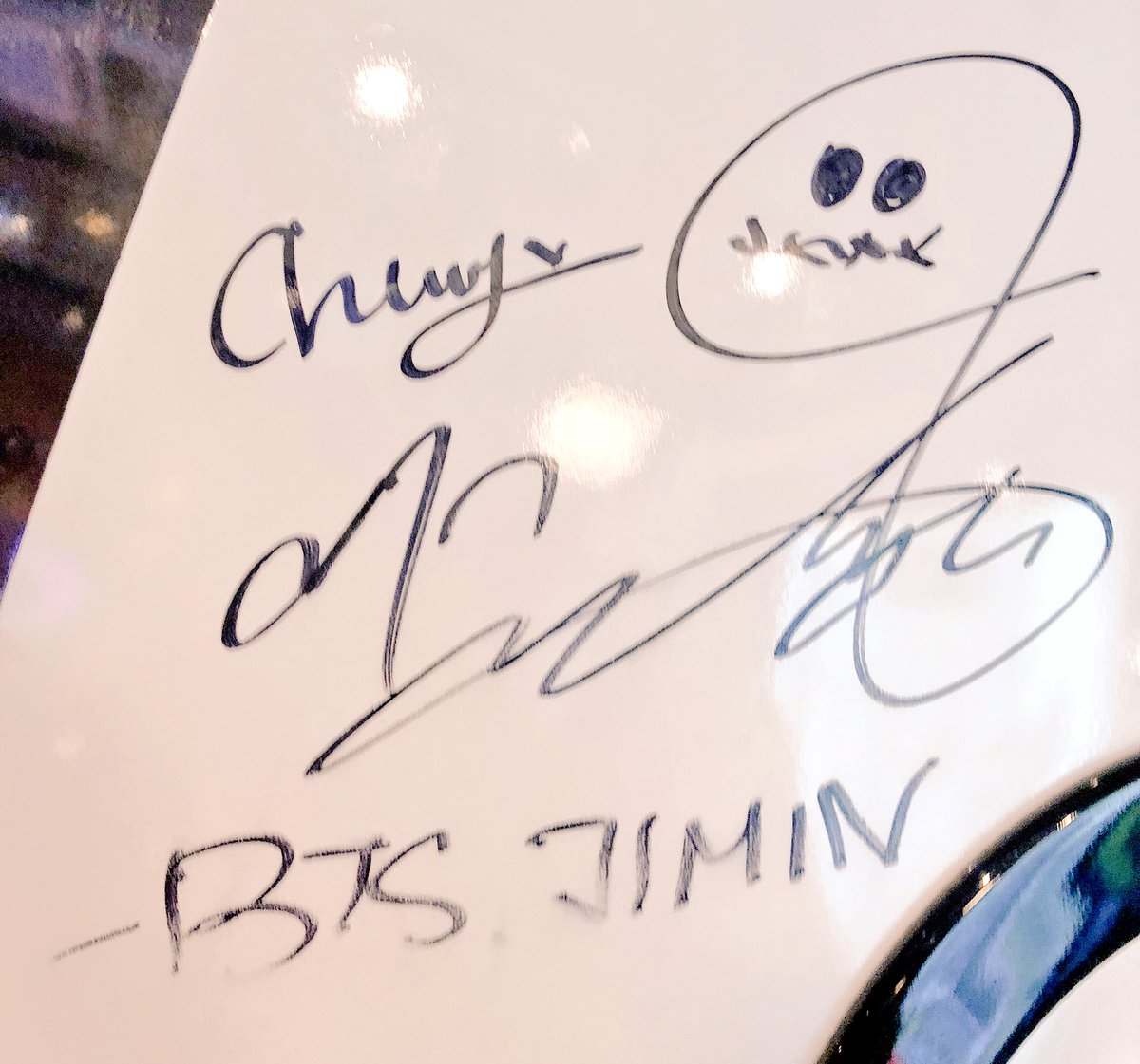 jdineao's tweet photo. #BT21 #ChiCook (#Chimmy + #Cooky) feels. #Jikook ~~♡
#BTS #JIMIN #JUNGKOOK
#TB #LineFriends cafe and store #LINEFRIENDSxBTS #Itaewon #Seoul #SouthKorea🇰🇷 https://t.co/8uiCwjc0Co