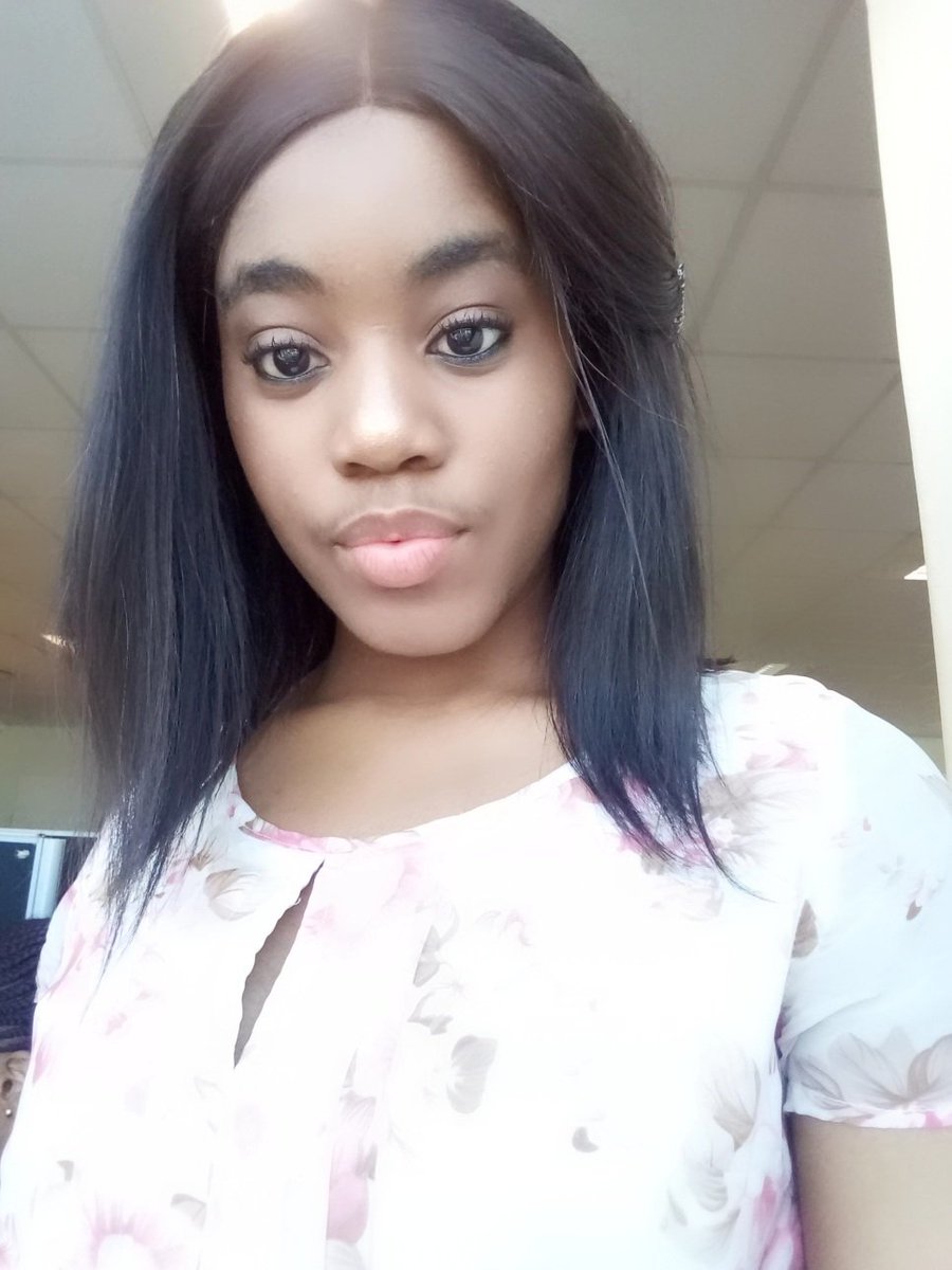 Nana__Xaba's tweet photo. Hello 🤗🤗✨🌻 https://t.co/JPSty9Wacr