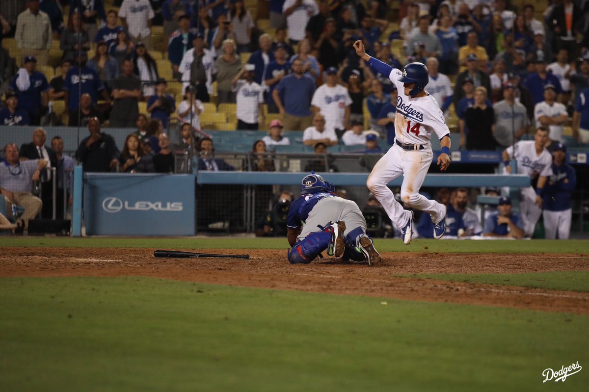 Dodgers's tweet photo. For the WIN. #Dodgers https://t.co/92218H8qLm