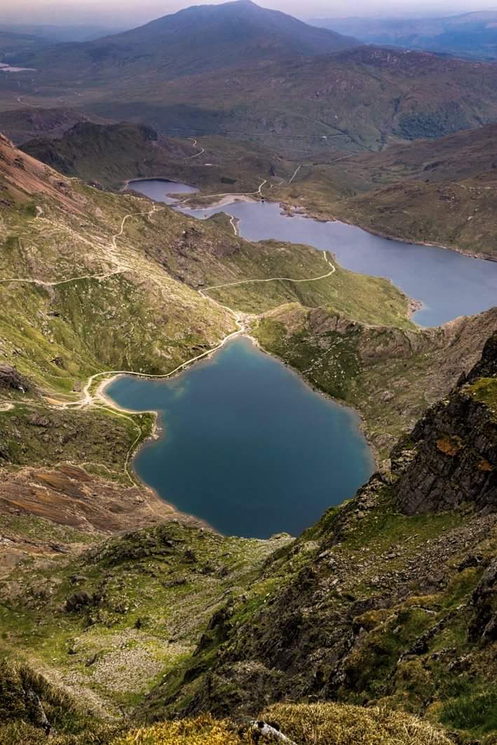 stephenpaul1971's tweet photo. Glaslyn and Llyn Llydaw from approach to Snowdon Summit.

#snowden #Snowdonia #Mountains #landscapephotography #landscape #glaslyn #llynllydaw #northwales #Northwalestweets @nwalestweetsuk @SnowdoniaPics @visit_snowdonia @walesdotcom @ruthwignall @plascolwyn @PlasMaenanConwy https://t.co/nWMOUGFzgX
