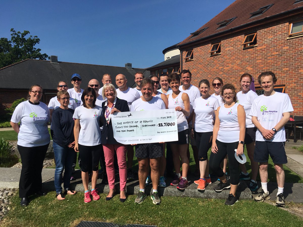 PabloAOwen's tweet photo. The @Hospicstfrancis running club have now raised a staggering £22,710 all from runners chipping in. Email paul.owen@sumtab.co.uk for more details. @carolyn_addison @HospiceCPN @MachinsLaw @SumnerTabor #berkhamsted https://t.co/sG2muDsjD3