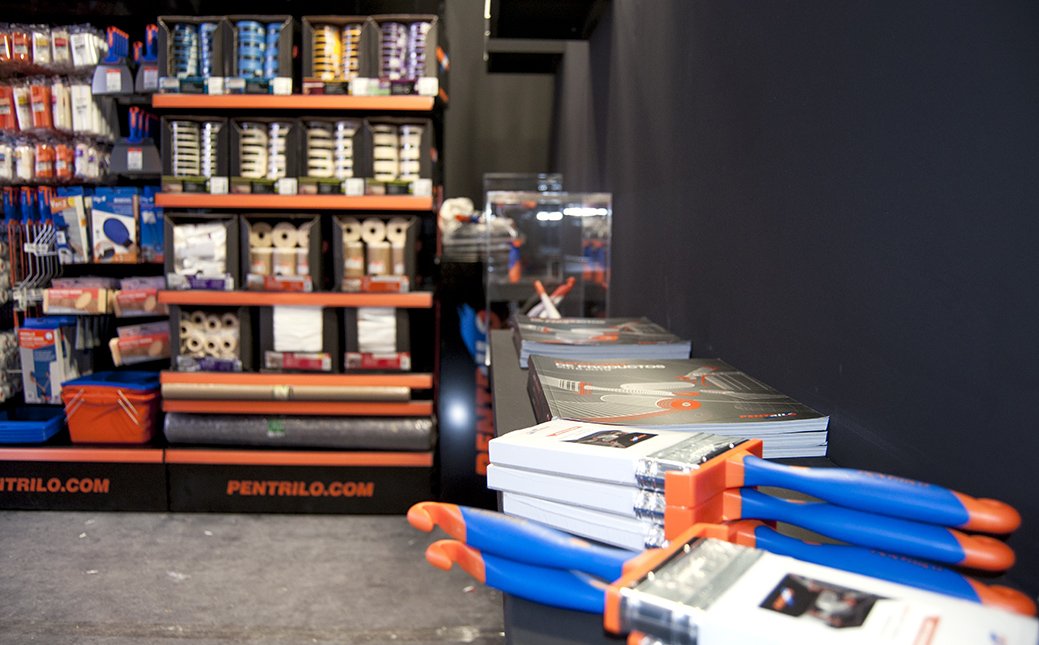 Último día del @GlobalDIYSummit. Los esperamos en el stand número 10. #diysummit #Pentrilo #SolucionesPentrilo #HerramientasPentrilo #pentrilo | pentrilo.com