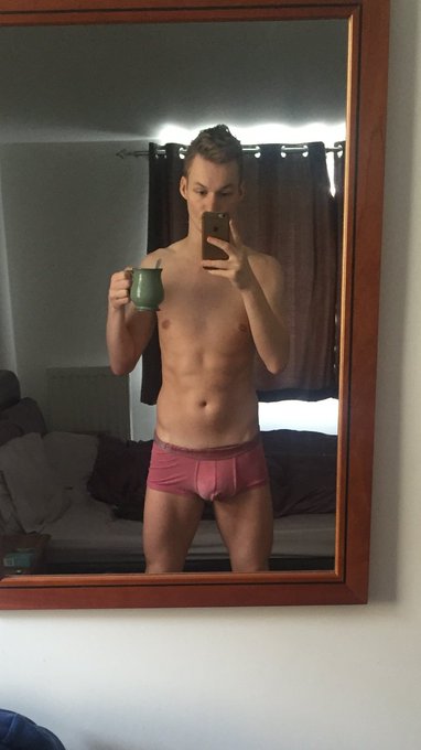 Morning ? https://t.co/xww8D877Z0