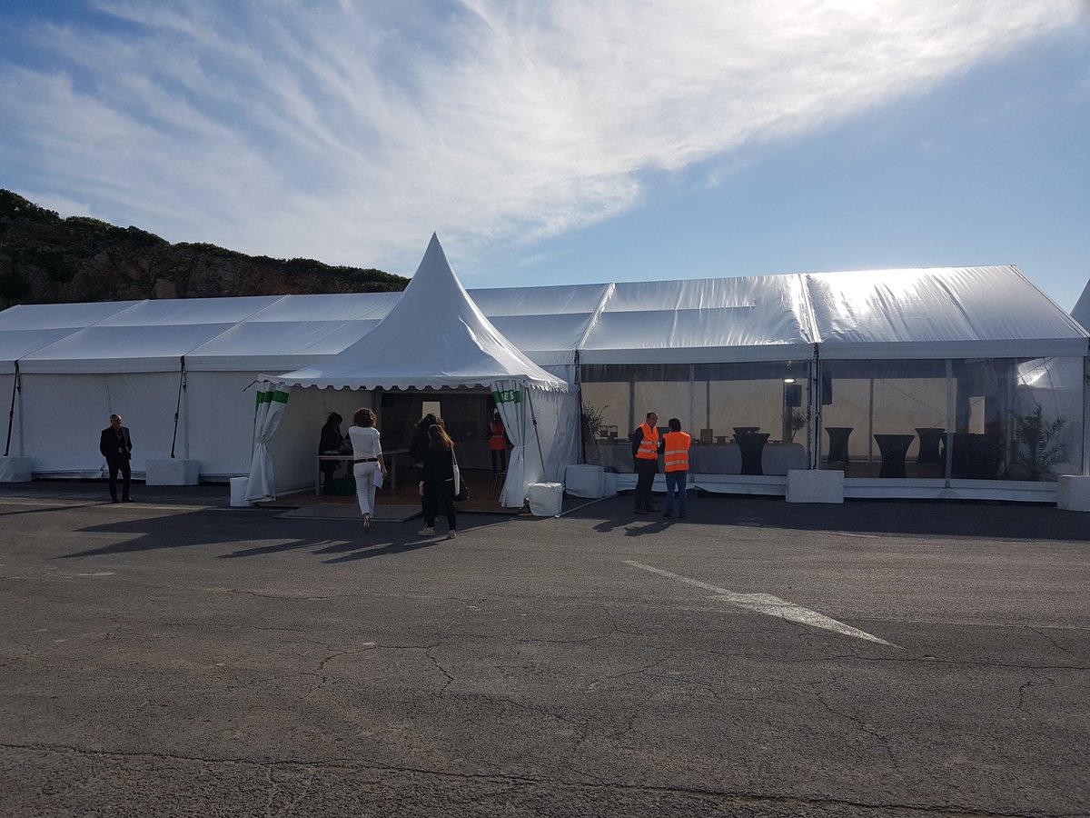 f_costes's tweet photo. Ça y est tout est prêt pour l'inauguration du centre de tri de l' #Ecopole @suezFR / @GrandNarbonneCA #EconomieCirculaire A très vite pour LT de la visite https://t.co/5GoXJxfnJA