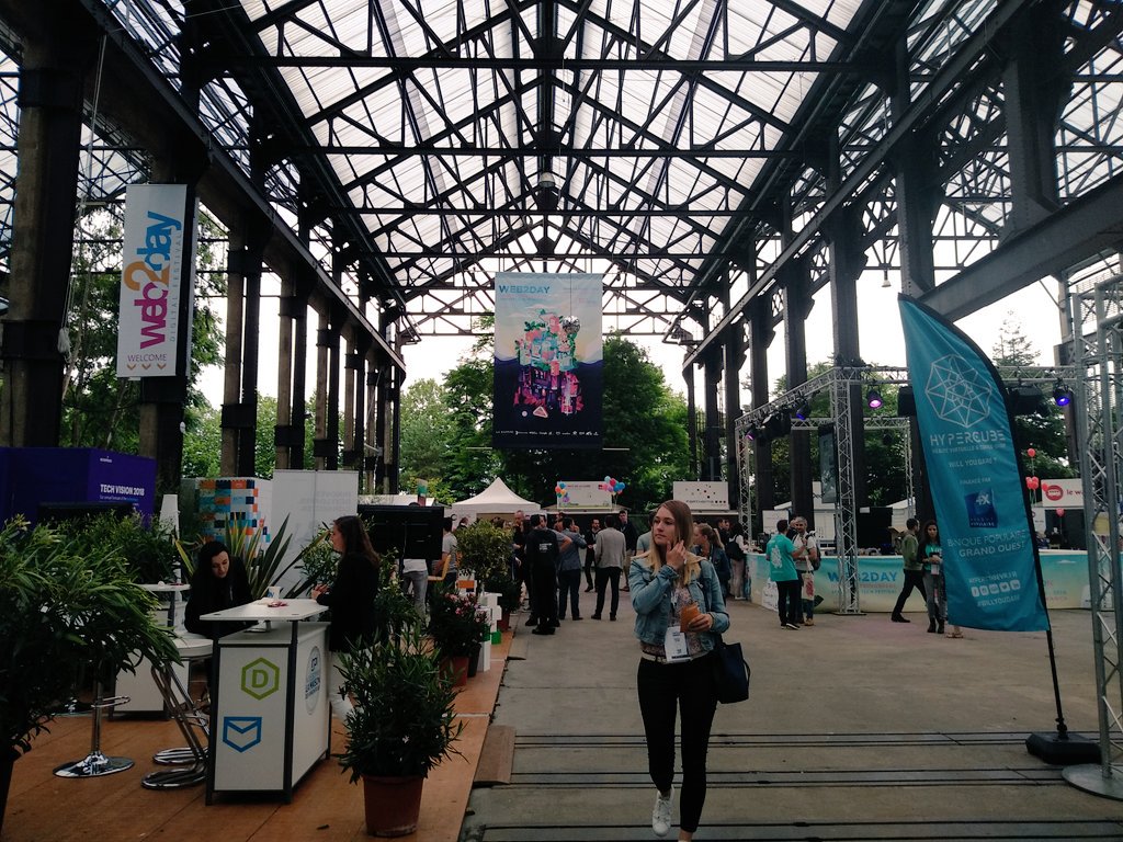 PaulineLemoux's tweet photo. À la rencontre des #startup du #digital et de la #tech au #web2day à Nantes ! #ecvow2d https://t.co/RQMlrkTn0j