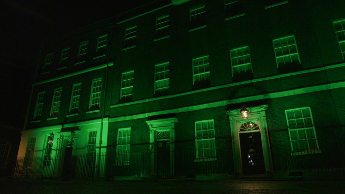 itvnews's tweet photo. Grenfell Tower and other buildings across London illuminated in green overnight to mark the first anniversary of the fire which killed 72 people #GreenForGrenfell 
https://t.co/2etPyRrJC3 https://t.co/V9X7faO1e7