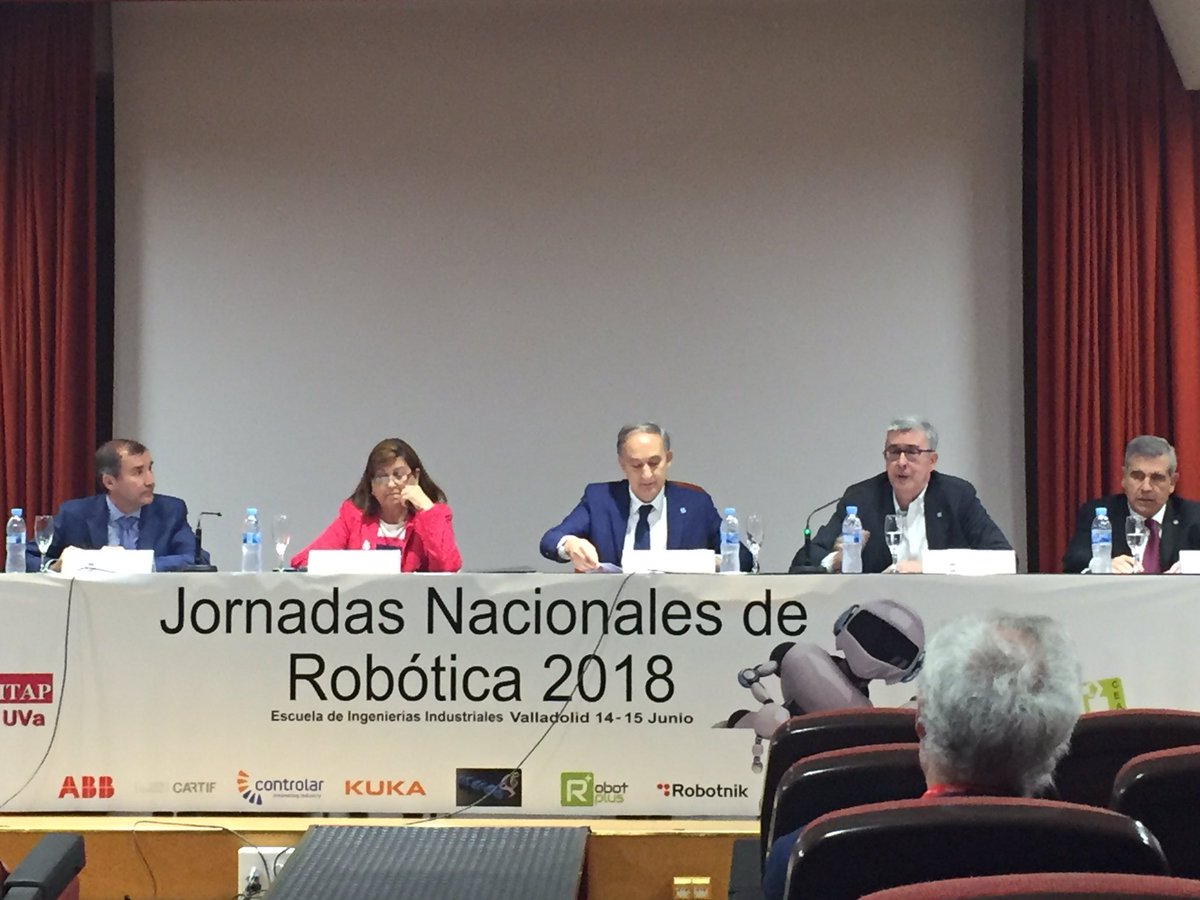 CEAutomatica's tweet photo. Acto de inauguración de las Jornadas Nacionales de Robótica CEA en Valladolid #jnr2018 https://t.co/pOeFOdOzWR