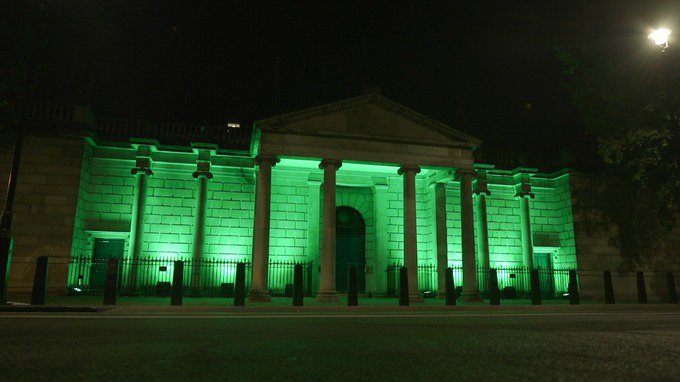 itvnews's tweet photo. Grenfell Tower and other buildings across London illuminated in green overnight to mark the first anniversary of the fire which killed 72 people #GreenForGrenfell 
https://t.co/2etPyRrJC3 https://t.co/V9X7faO1e7