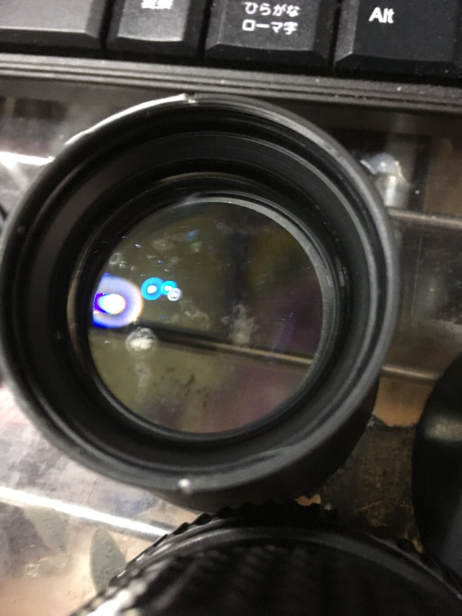 tomo7541's tweet image. SMC  PENTAX A ZOOM分解中。
中玉迄カビが有るから絞りユニットも分解だ(ToT)
時間かかりそうだが、気長にやります😅

#PENTAX
#AZOOM