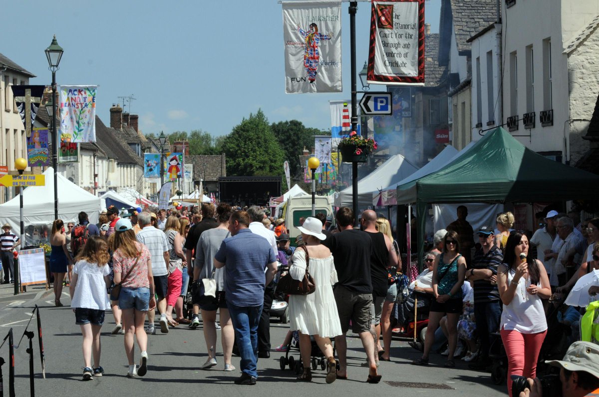 swindonadver's tweet photo. Cricklade Festival returns this weekend https://t.co/LXLadmRuZP https://t.co/f9LxWj4YK1