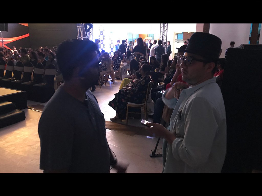 OTransmedia's tweet photo. There are 2 sides of the same coin, one is brotherhood and other is business partners. 

Director: @athitnaik 
Producer: @MohnishSaraswat 

@modartmumbai #fashionshow #brothers #teamorigami #nsci #producer #mohnishsaraswat #director #athitnaik  #origamitransmedia https://t.co/anT6lbhXcD