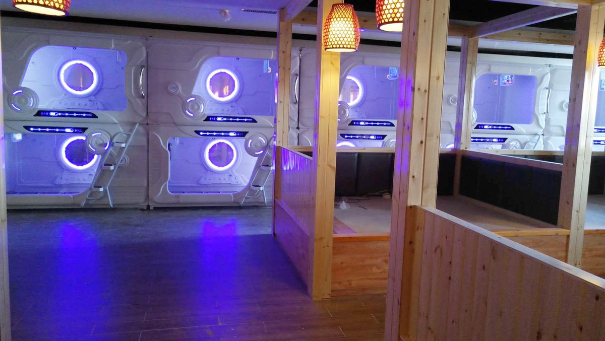 CapsuleBedroom's tweet photo. Capsule Bed Manufacture Factory outlets

#CapsuleHotel #CapsuleBed #spacepod #sleeppod #capsulepod #spacecapsule #capsulehostel #capsulehotel
#spacehotel #hotelbed  #hotel  #capsuleInn #capsulebedmanufacture https://t.co/UMA7vX6Zrd