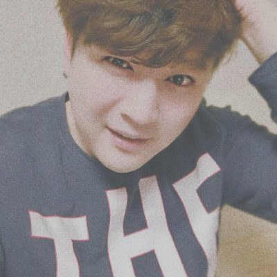 thotyoungk's tweet photo. #OpenRp #StraightsOnly 
[Boyfriend!AU - Shindong]

the type of boyfriend to feed you, tell funny jokes, kiss your nose and treat you like the princess you are. ✨🌟

ideal date ideas: café hopping, beach dates, makeout sessions with chainsmokers playing in the background. ❤️ https://t.co/lQqGds6hTx