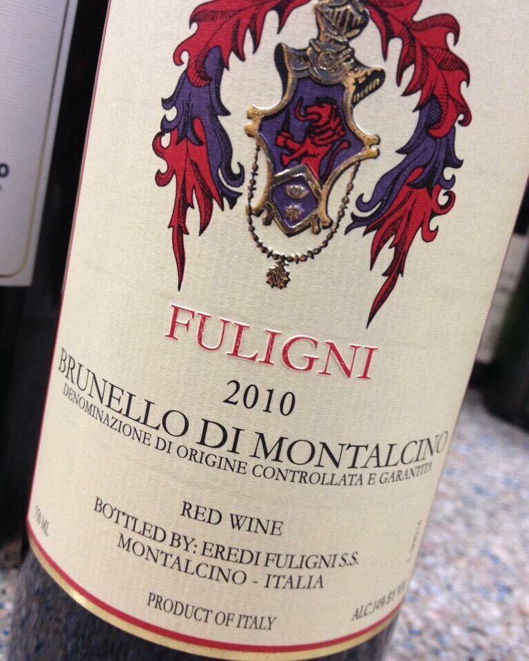 VilladiGeggiano's tweet image. ANOTHER GREAT WINE IN OUR CELLER: Fuligni Brunello di Montalcino have reached international recognition for their purity of expression. Founded in 1923 the estate covers 100 hectares almost all planted with Sangiovese.
#fuligni #brunello #wine #winery #winelover #cellar #winelist