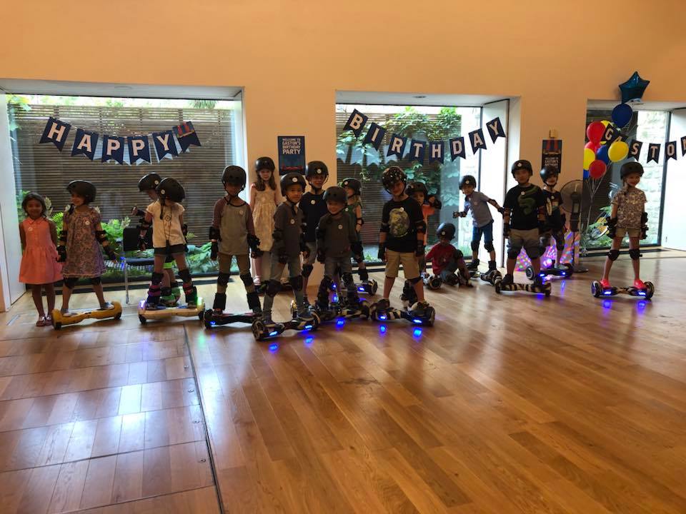 rideNflyuk's tweet photo. We had a great time at Gaston’s Hoverboard party in London last weekend 😆 https://t.co/TfvwKY80r7