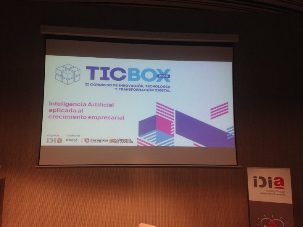 consultoymas's tweet photo. @etopia_ @TICBox_  Jornada interesante https://t.co/Qo6PQGqjUB