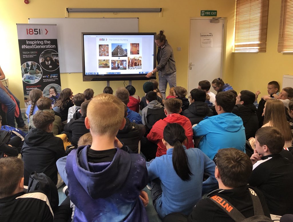 The weather won’t stop these eager pupils @LarbertHigh @StMungosFalkirk learning #NextGeneration workshops @portedgarmarina It was a pleasure meeting the great #olympic @annielush1 share her knowledge & experience of sailing in many weather conditions.@1851Trust #STEM @ProwiseUK