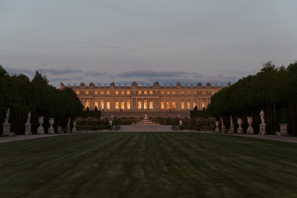 Chateau De Versailles On Twitter Jeudiphoto Coucher De