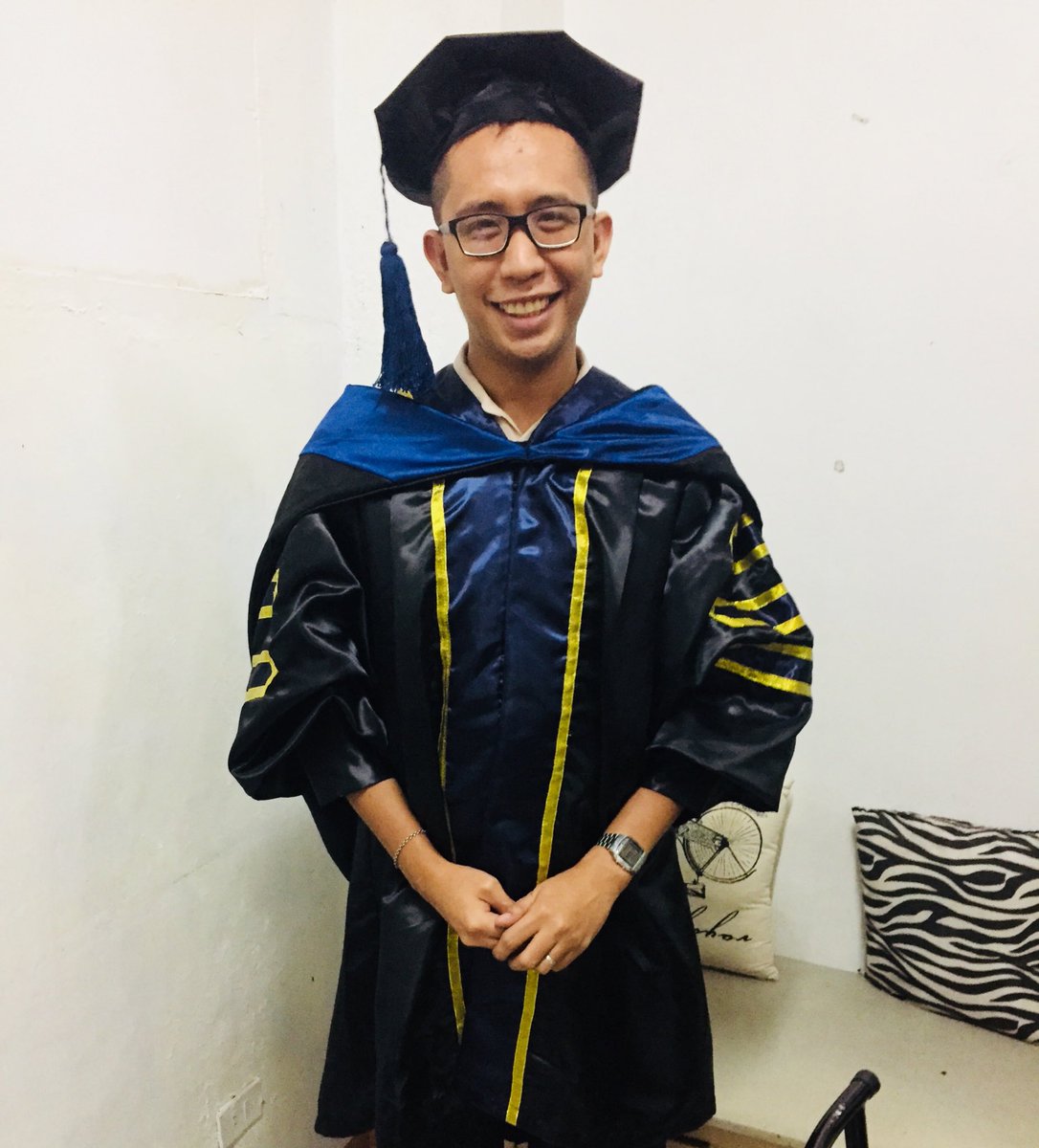 iPsyCARLogy's tweet photo. Dr. Carl Reman M. Maranan, RPm, RGC. 👨‍🎓🤓🙏✨
- Soon. 2023. ❤️ https://t.co/gwcFJMBcE0