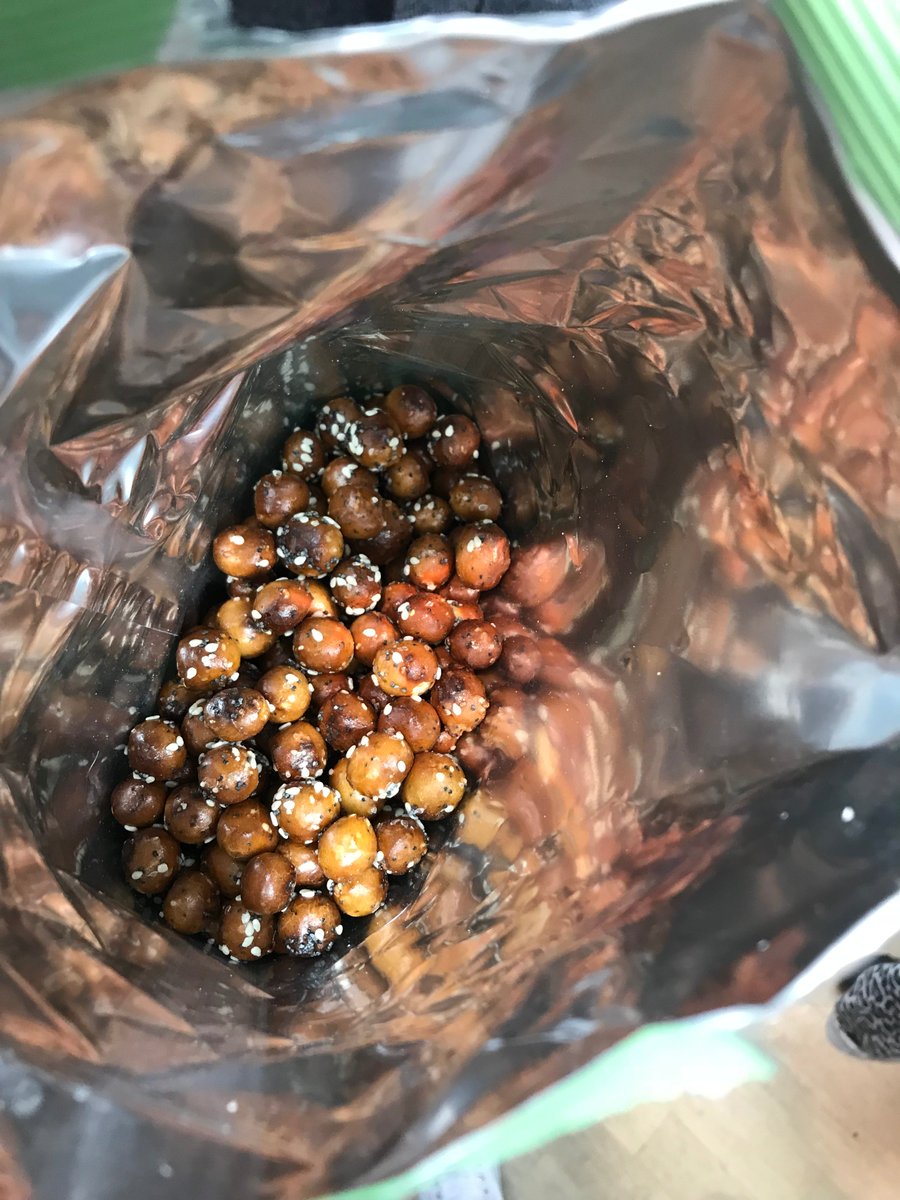 krowedesign's tweet photo. @IndieBaySnacks Hi there - are your pretzel bites meant to be this burnt? We know they're meant to be a twist on the old favourite but we weren't expecting this... 🔥🔥🔥 #burntends https://t.co/DeaySFchO8