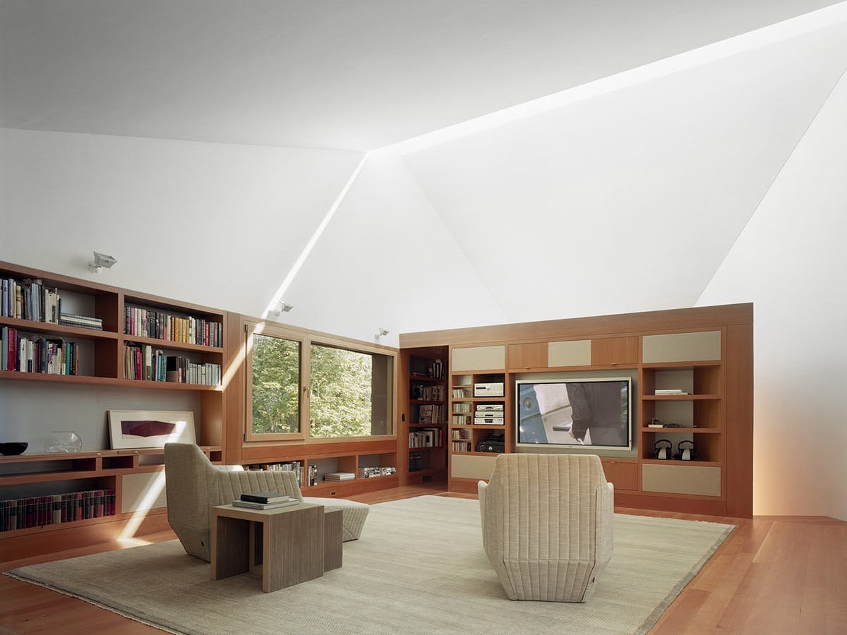 archinect's tweet photo. This is quite a writing studio - by Andrew Berman Architecture #NYC #andrewberman https://t.co/ejBcK0wvNN https://t.co/0TS2ayCWAc