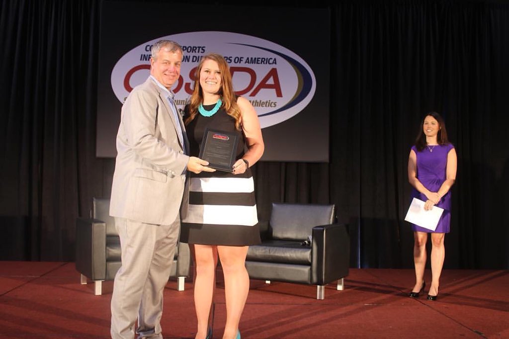 chambeaux17's tweet photo. #TBT to one of the coolest days in my career! 

Can’t wait to see these crazy folks in a couple weeks at #CoSIDA18 &amp; see how we can top #CoSIDA17! 

Winning the Rising Star Award was pretty cool, but seeing your best friend win it the year after is even better! #B2B https://t.co/obtqeHvS8d
