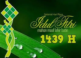 SwaramudaBDG's tweet photo. #LebaranDay
Apabila jemari tidak sempat berjabat tangan,
Apabila ada kata membakar luka lara, merobek kalbu,
Berdoa agar pintu maaf masih terbuka lebar.
Selamat Lebaran Hari Raya Idul Fitri,
Minal Aidin Walfaizin Mohon Maaf Lahir Batin. https://t.co/4Aw9UJxkyp