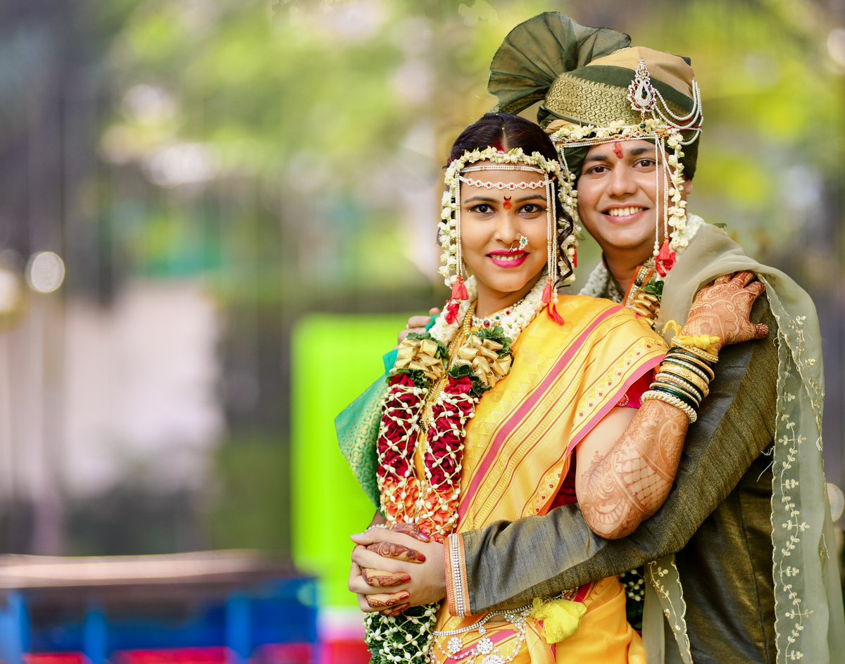 bandbaajaa's tweet photo. | Wedding Photography by Candid Clicks, Mumbai |
Visit - https://t.co/IAxLdhpouZ…
#bandbaajaa #weddings #indianwedding #weddingphotographers #bestweddingphotographers #candidframes #beautiful #memories #mumbai #bbweddings #bbtrends #pictureinspirations #beautifulpictures #mumbai https://t.co/AiJ4UCI7gE