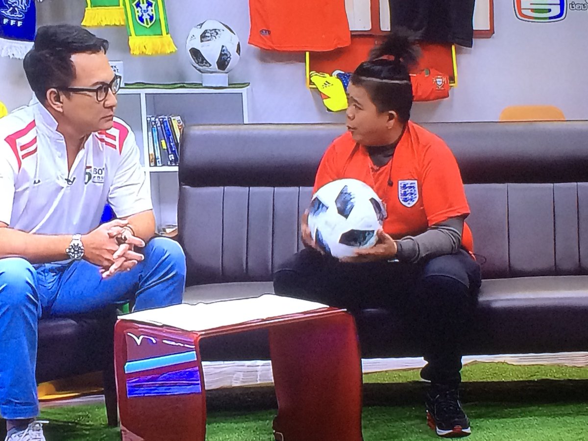 jevi_golf's tweet photo. #bbcworldcup Thailand pre-game show with Gary &amp; Alan https://t.co/h0kIIZmiQC