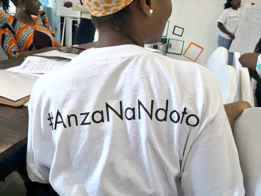 WaterAidTZ's tweet photo. #anzanandoto our female delegation from Canada are currently spending time at Ndoto Hub with a group of talented young female entrepreneurs from Tanzania! We are sharing skills, experiences and knowledge - karibuni sana! #deliverlifetz https://t.co/S69EiZwnR6