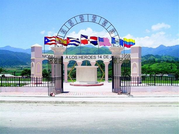 FernandoRosaRD's tweet photo. Hoy se conmemora el 59 aniversario de la gesta del #14DeJunio de 1959, celebro la valentía y el sacrificio de la #RazaInmortal, los expedicionarios de Constanza, Maimón y Estero Hondo.
 
Loor eterno a los héroes y mártires del movimiento 14 de junio de la (#RazaInmortal) de 1959. https://t.co/KMqXBSyW0h