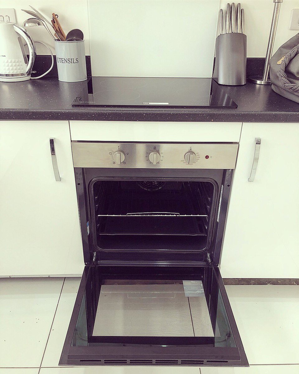 MissTori_xx's tweet photo. Immaculate Cleaning Today Carried Out By Our Team 💁🏻♀️✨
For High Standard Results & A Friendly Service #Follow Us @HomeMaids_Svs ✨ #NewcastleCleaningSpecialists #DeepCleaning #AfterBuildsCleaning #CleaningContractor #Landlords #LettingAgents #CISregistered #NorthEast https://t.co/kmXJRjcbGz