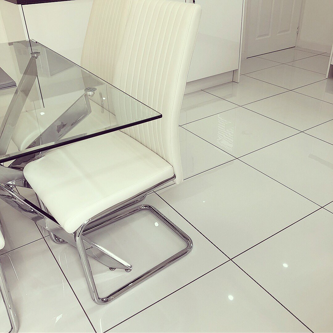 MissTori_xx's tweet photo. Immaculate Cleaning Today Carried Out By Our Team 💁🏻♀️✨
For High Standard Results & A Friendly Service #Follow Us @HomeMaids_Svs ✨ #NewcastleCleaningSpecialists #DeepCleaning #AfterBuildsCleaning #CleaningContractor #Landlords #LettingAgents #CISregistered #NorthEast https://t.co/kmXJRjcbGz