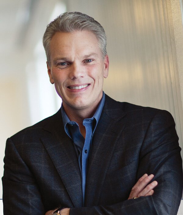 JSE_en's tweet photo. Here Are the Top-Ranked CEOs for Diversity and Women : @JohnLegere @intuitbrad @bhalligan. These leaders promote diversity and strive for inclusive hiring practices and female-friendly workplace policies. https://t.co/5c2Q0Ob45Y @Inc #Ella #JamaisSansElles #NeverWithoutHer https://t.co/qXCtT17Nvp