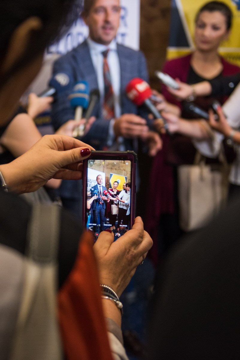 UNDPBiH's tweet photo. 📸 PHOTOS https://t.co/EjEqXTFYGo over 100 participants at the conference "The Importance of the Diaspora for BiH"by @MHHR #SwissinBiH @IOMBiH #DiasporaforDevelopment https://t.co/tx5VkdRHGR