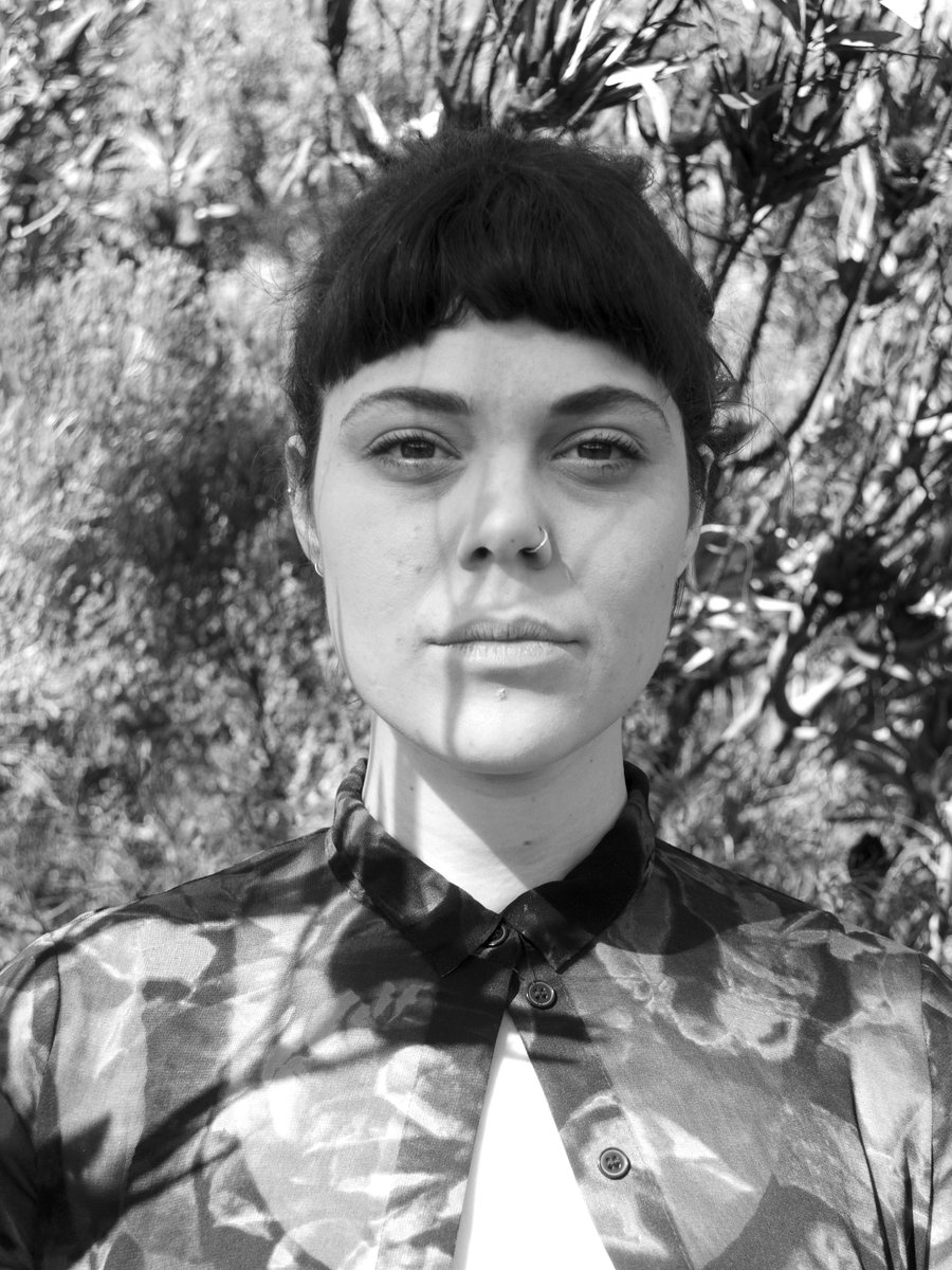 There’s not much <a href="/AmyAyanda/">Amy Ayanda</a> can’t do - from painting and clothing design to songwriting and music, she’s a rare talent that has been a friend of The Raptor Room since day 1.  
Catch her at the launch of #RaptorRoomLive tomorrow night.
🎟: bit.ly/2xDZDFB