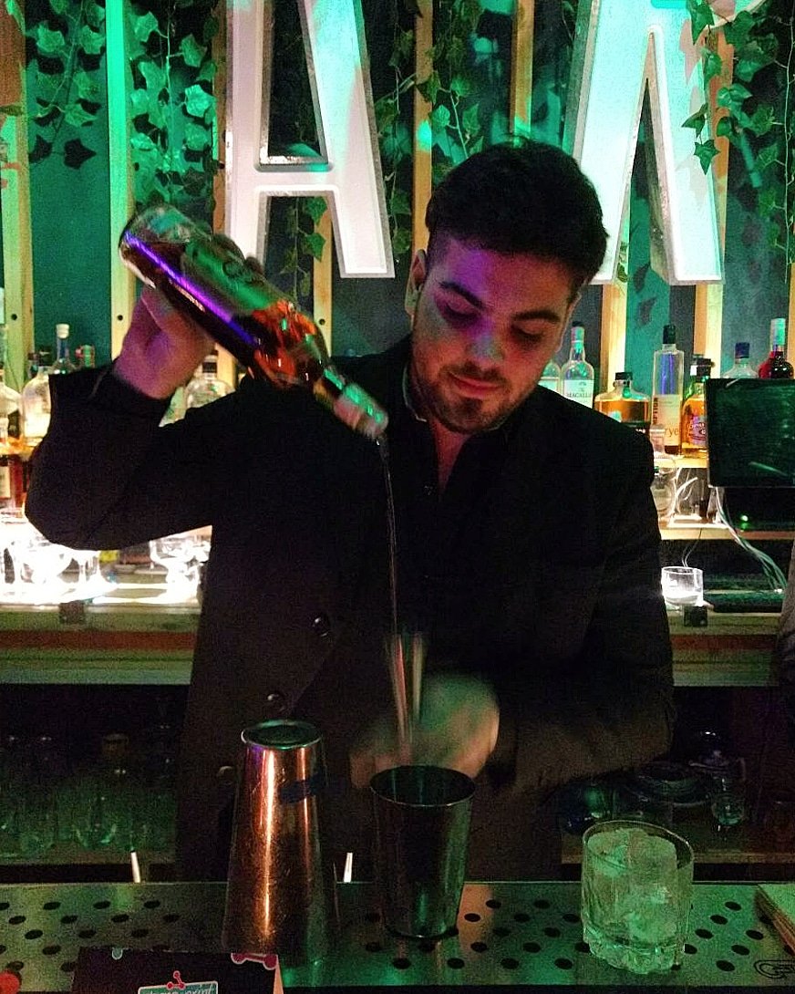 BuenosBaresARG's tweet photo. Primer Aniversario de #ParqueBar https://t.co/mVrMbAiTkN