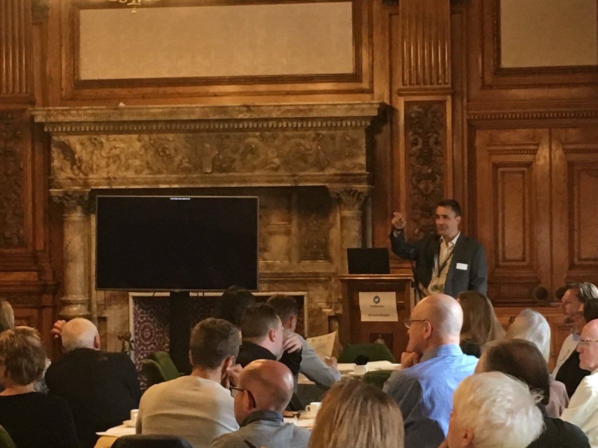 CJusticeGlasgow's tweet photo. Tom from @CJusticeGlasgow explaining the workshops. let the workshops begin! A time for true discussion on the benefits and risks of collaboration with social enterprises and justice! #CJGSocEnt https://t.co/6UqQ5oaIAc