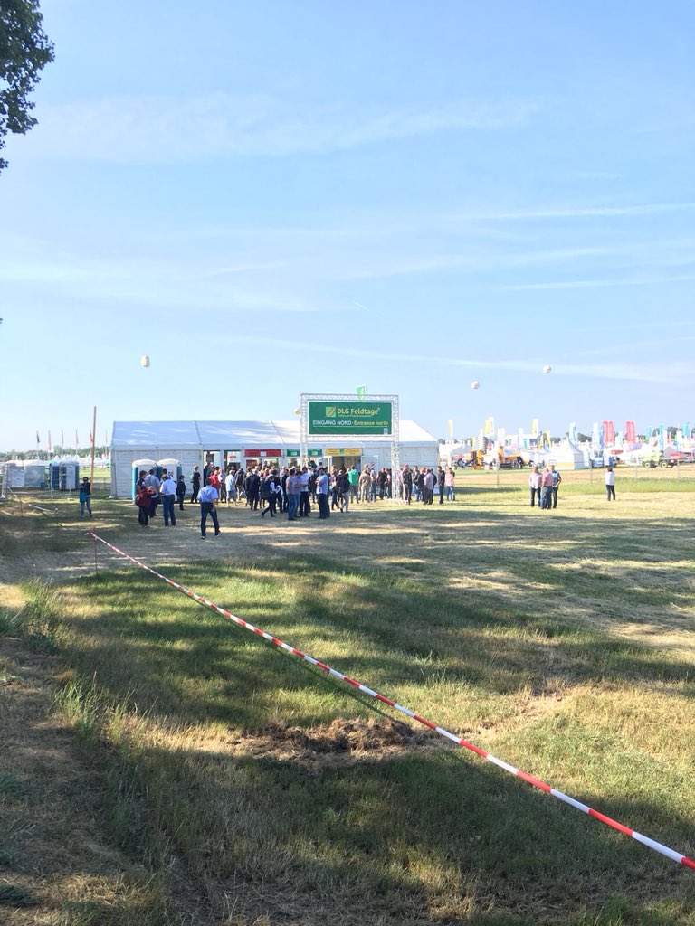 moveero's tweet photo. The sun is shining again at Day 2 of the @feldtage Crop Production Show....in Bernburg, Germany. More updates to follow during the day from the #GKNwheels team Michael Ole and Gerhard 🇩🇪 🚜🌞 #ag #crops #tyres #wheels #ProfiLine #ProfiGrip #ProfiFlex https://t.co/ktd6X2mTxl