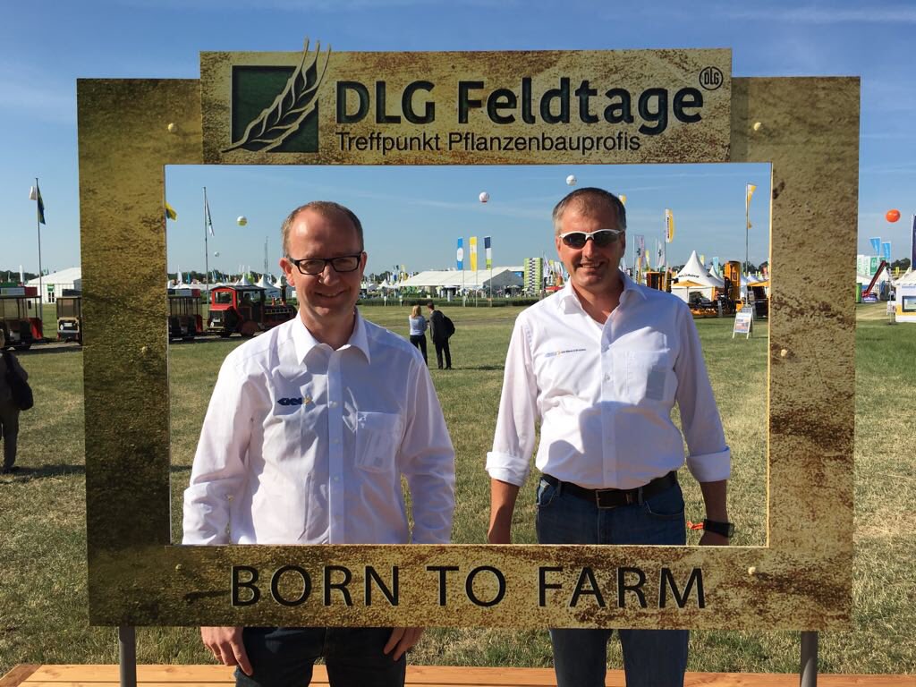 moveero's tweet photo. The sun is shining again at Day 2 of the @feldtage Crop Production Show....in Bernburg, Germany. More updates to follow during the day from the #GKNwheels team Michael Ole and Gerhard 🇩🇪 🚜🌞 #ag #crops #tyres #wheels #ProfiLine #ProfiGrip #ProfiFlex https://t.co/ktd6X2mTxl
