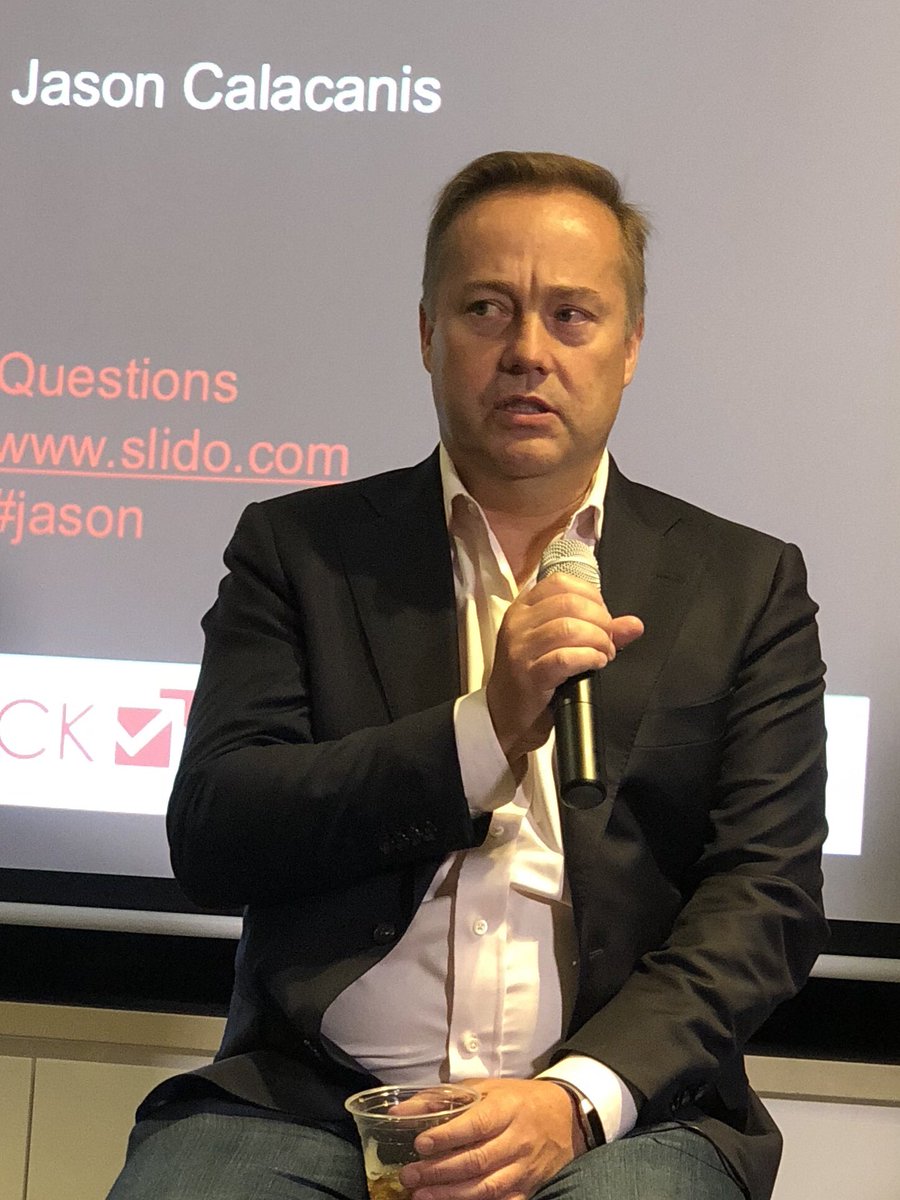 SidneyMinassian's tweet photo. Standing ovation for @Jason Calacanis here @StartupGrindSYD #Sydney  #startupaus https://t.co/DnEICWtUmr