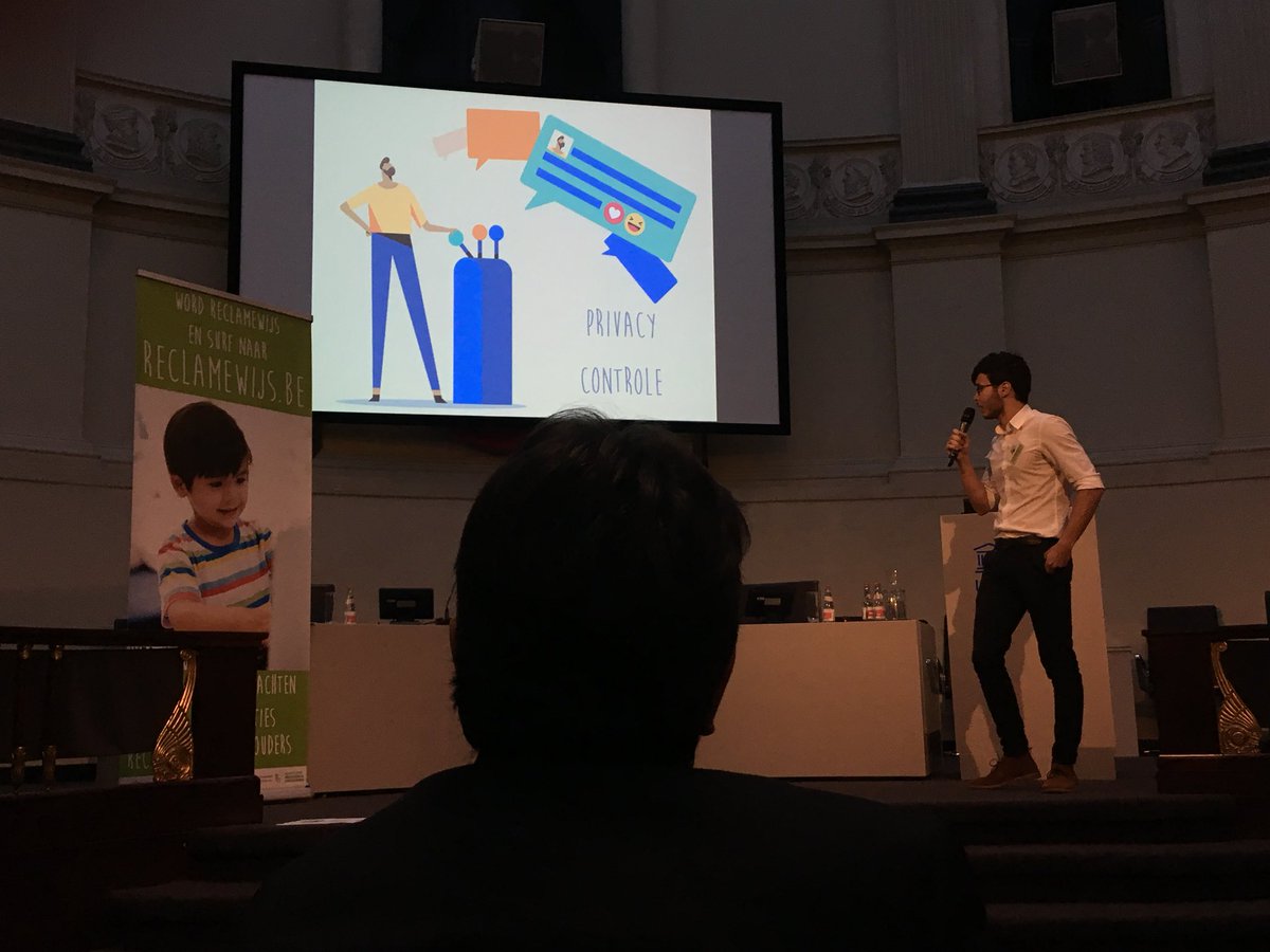 KristienDaems's tweet photo. @AdLitSBO Brahim Zarouali presenteert zijn onderzoek rond reclamewijsheid en privacywijsheid https://t.co/NowCswx3G6