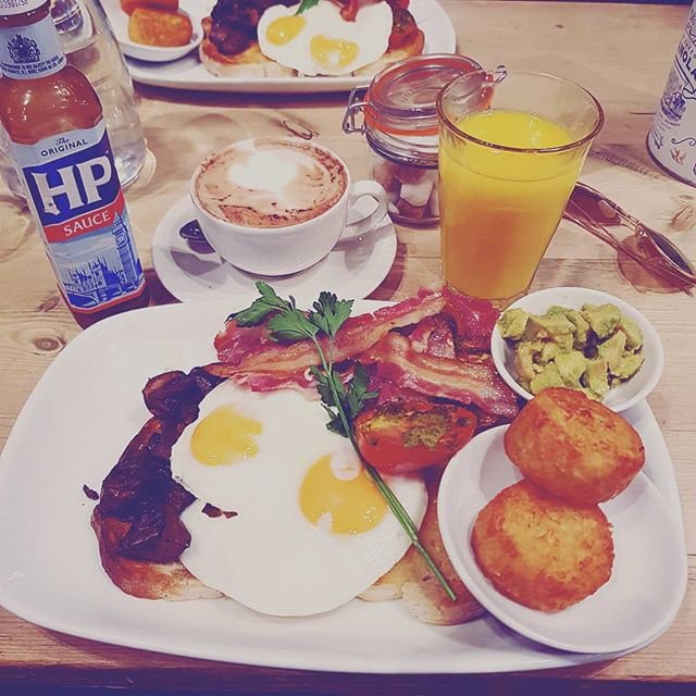 fungryfair's tweet photo. Reposting @florentpepetphotographe:
English Breakfast 👌🏼❤
.
.
.
.
#London #UnitedKingdom #England #food #foodporn #foodie #foodpicoftheday #foodpic #foodgasm #instafood #yummie #meal #egg #meat #bread #lunch #dinner #dish #breakfast #delicious #potato #restaurant #vegetable https://t.co/vSz1AwinDW