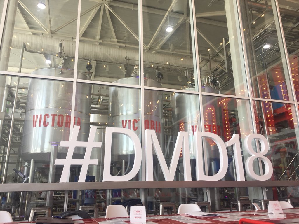 amoralesfr's tweet photo. Digital Marketing Day 2018 #DMD18 Empieza la mesa redonda La digitalización del Turismo. https://t.co/Ja1dZTKGOG