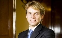 Interview de Pierre Bermond, fondateur d'EOS Allocations
bit.ly/2JKvC8C