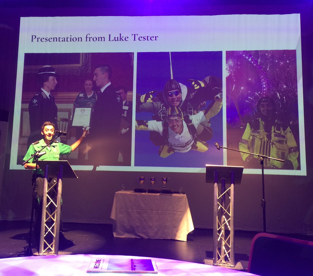 Volunteering that saves lives with ⁦<a href="/stjohnambulance/">St John Ambulance England</a>⁩! Congratulations and thanks  @luke_tester and all the other   ⁦<a href="/UniofExeter/">University of Exeter</a>⁩ ⁦<a href="/FalmouthUni/">Falmouth University</a>⁩ volunteers