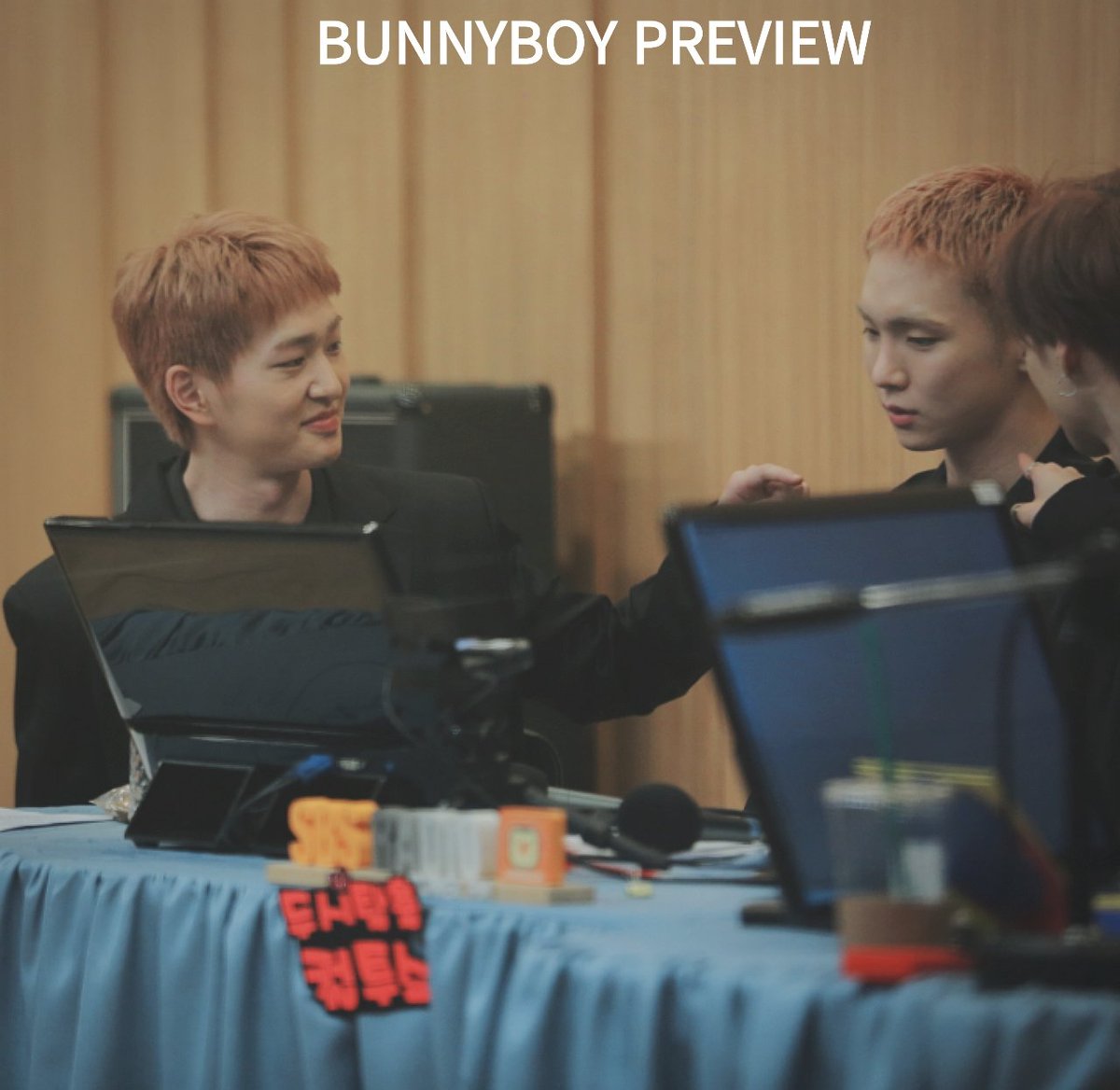 poke poke ^▽^~ 'ㅂ'

2013                   💝                      2018