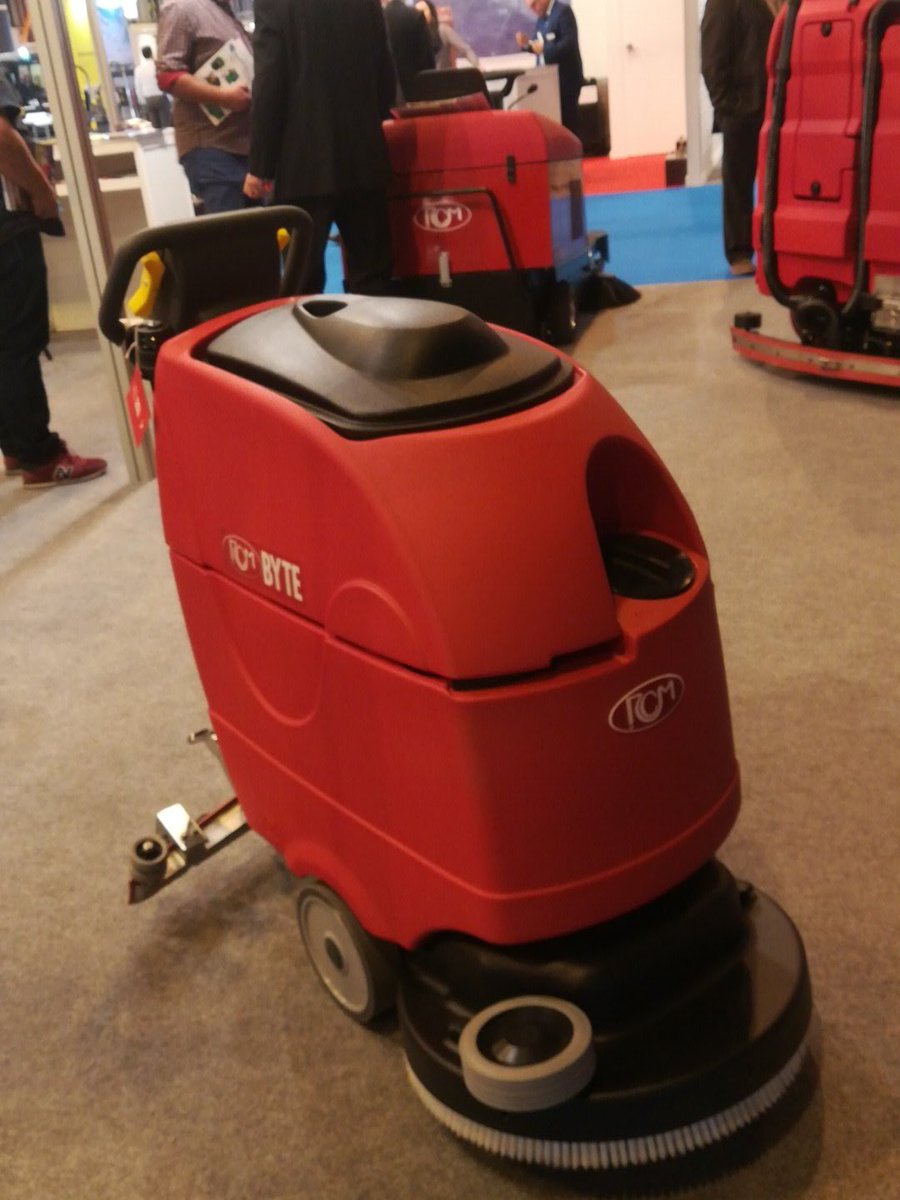 revista_EyL's tweet photo. RCM muestra en EsClean toda su gama de producto, destacando las fregadoras TERA, BYTE II y KILO, por su maniobrabilidad, versatilidad y robustez.
@RCM_cleaning @feriademadrid #EsClean2018 #esclean #FSMS #RCM #fregadorasindustriales #fragadoras https://t.co/qqplOmZ5dQ